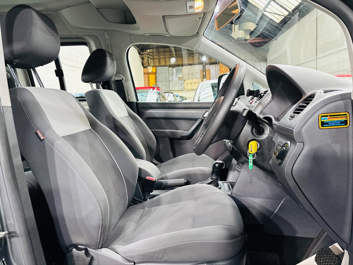 Used Volkswagen Caddy Maxi 2011 for sale - 76441066: Photo 13