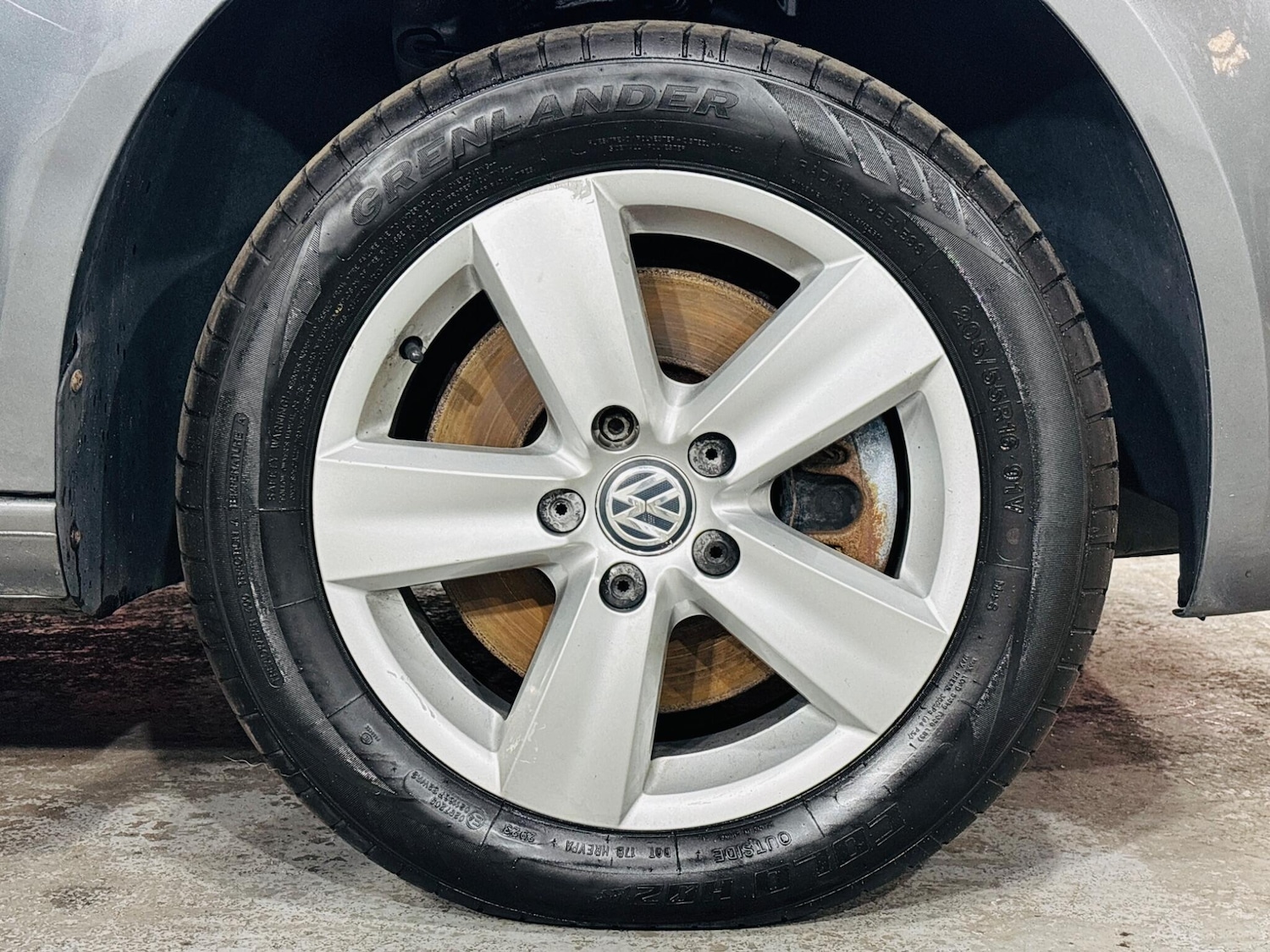 Used Volkswagen Caddy Maxi 2011 for sale - 76441066: Photo 24