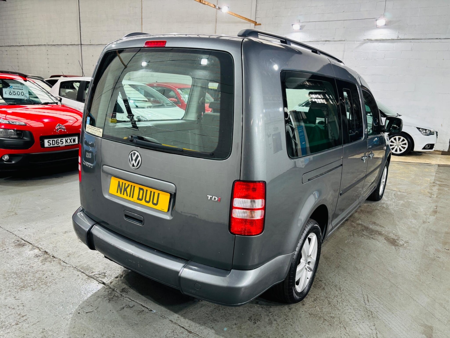 Used Volkswagen Caddy Maxi 2011 for sale - 76441066: Photo 5