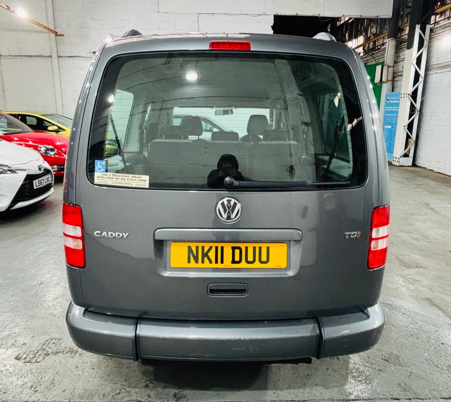Used Volkswagen Caddy Maxi 2011 for sale - 76441066: Photo 6