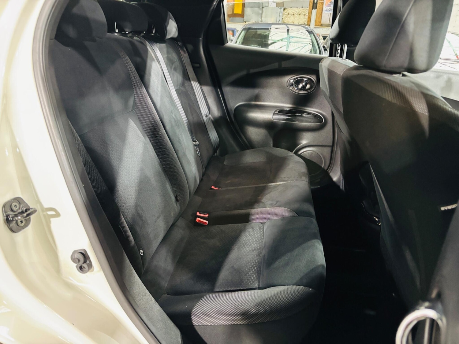 Used Nissan Juke 2015 for sale - 78116164: Photo 17