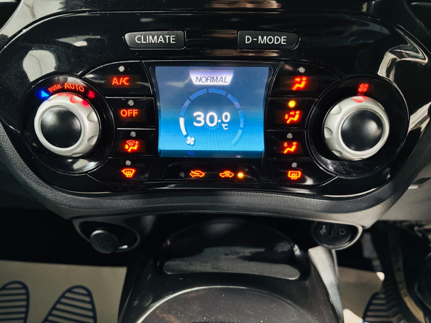 Used Nissan Juke 2015 for sale - 78116164: Photo 21