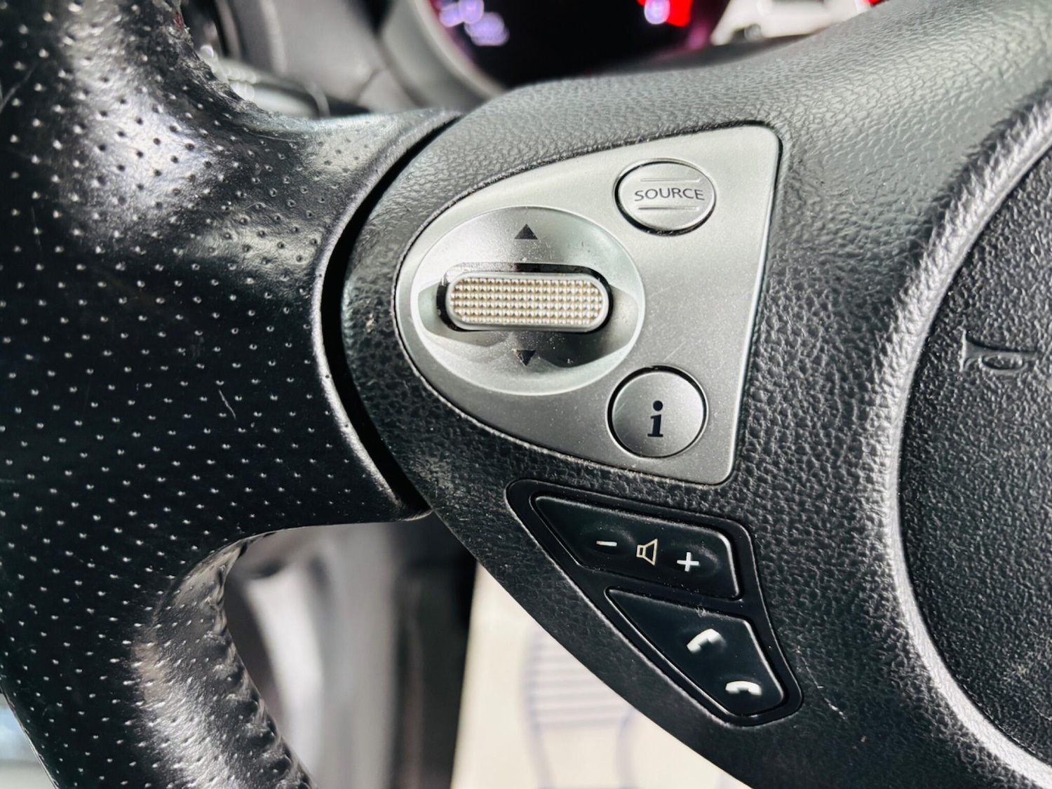 Used Nissan Juke 2015 for sale - 78116164: Photo 24