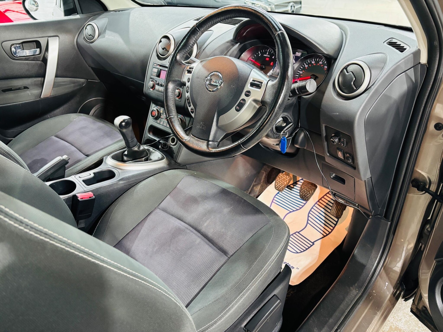 Used Nissan Qashqai+2 2013 for sale - 76645346: Photo 9