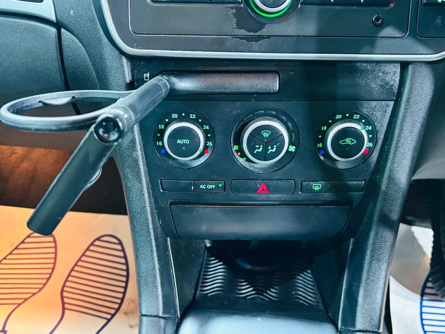 Used Saab 9-3 2009 for sale - 78007893: Photo 17