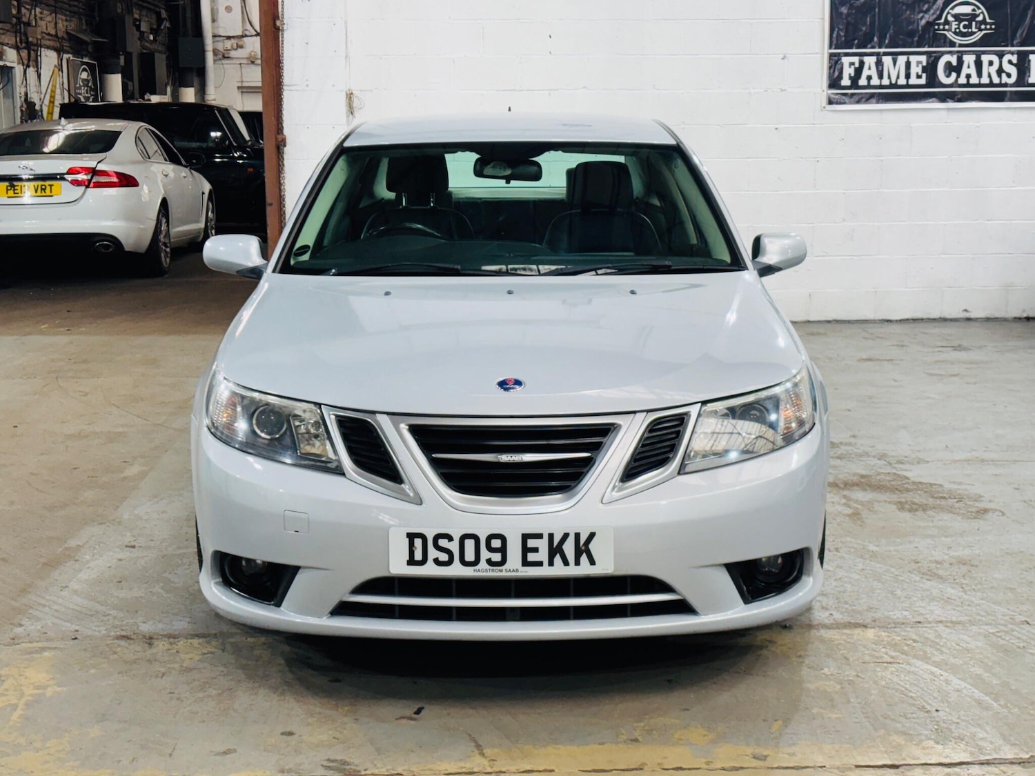 Used Saab 9-3 2009 for sale - 78007893: Photo 2