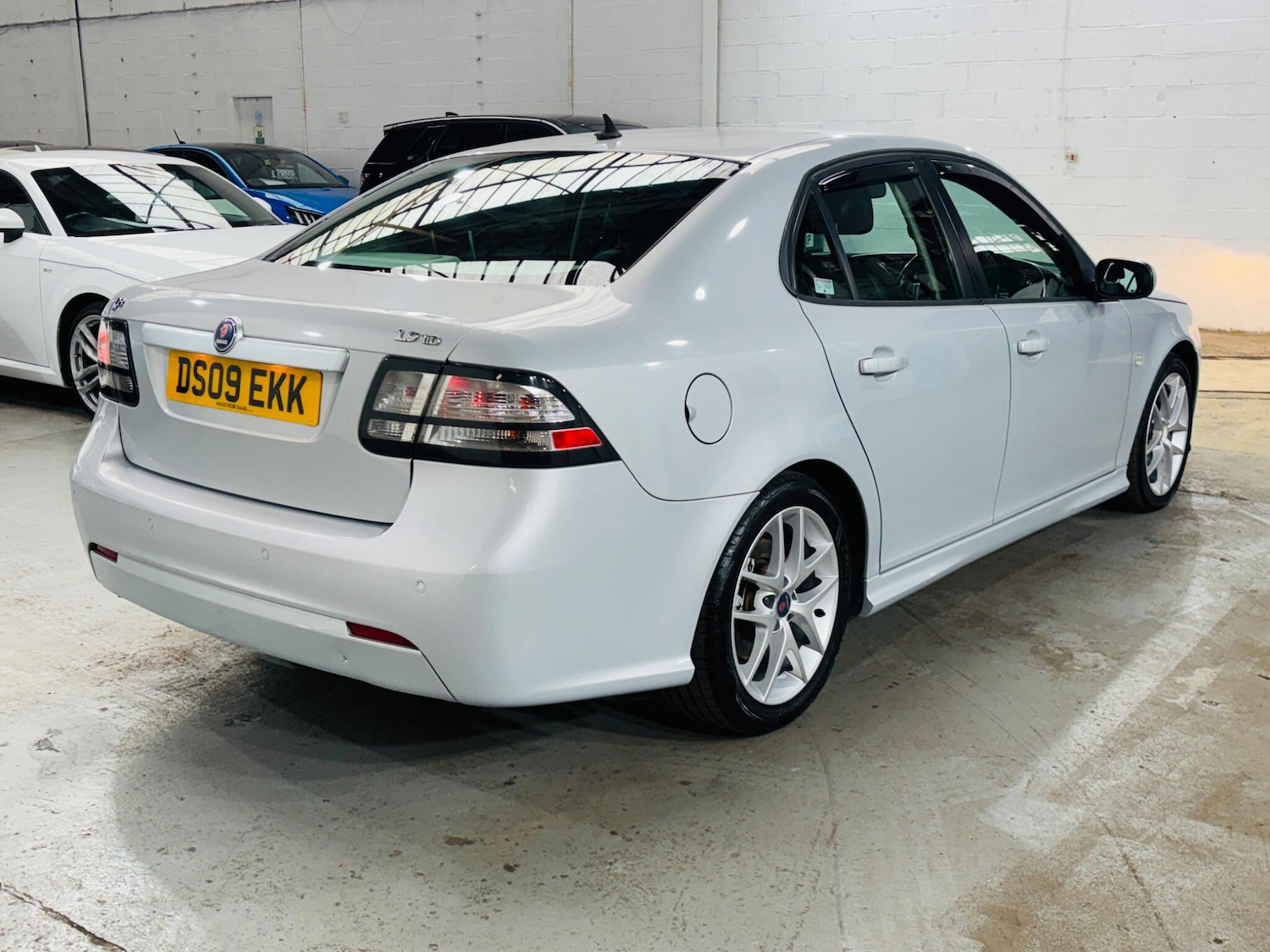 Used Saab 9-3 2009 for sale - 78007893: Photo 5