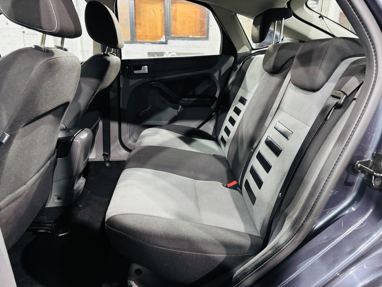 Used Ford Focus 2009 for sale - 77175199: Photo 16