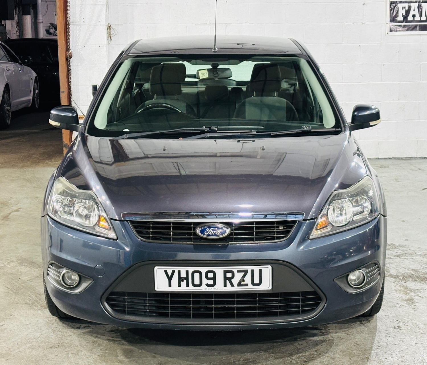 Used Ford Focus 2009 for sale - 77175199: Photo 2