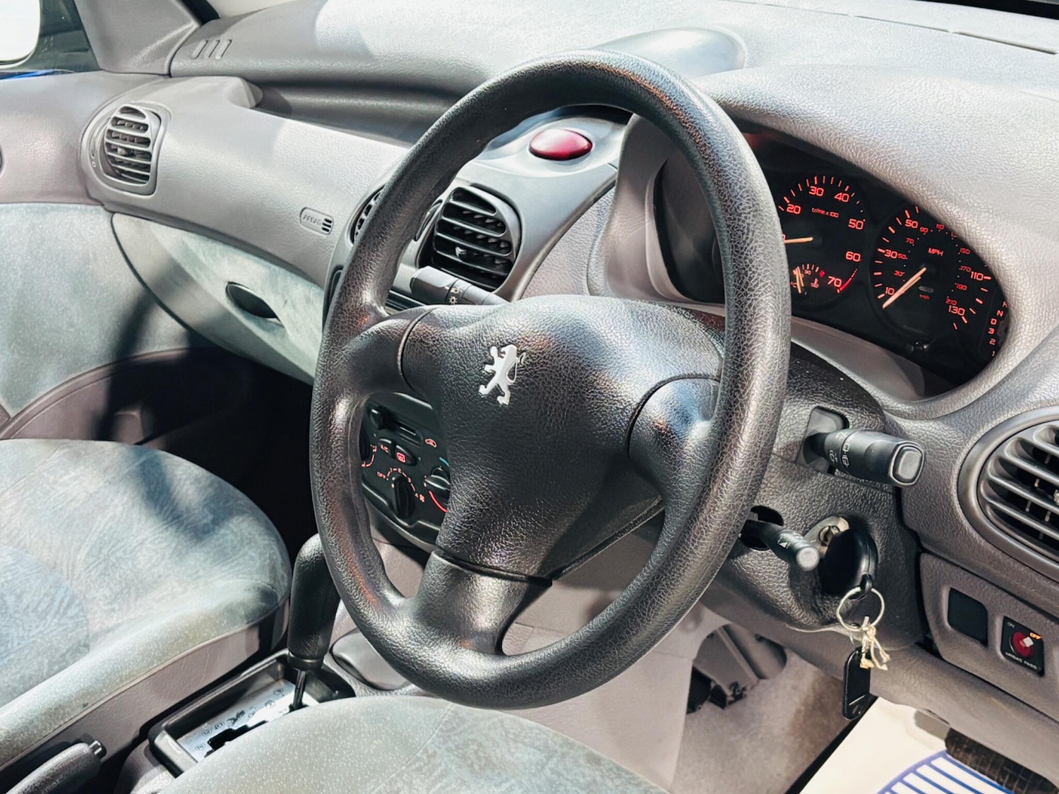 Used Peugeot 206 2000 for sale - 77883238: Photo 11