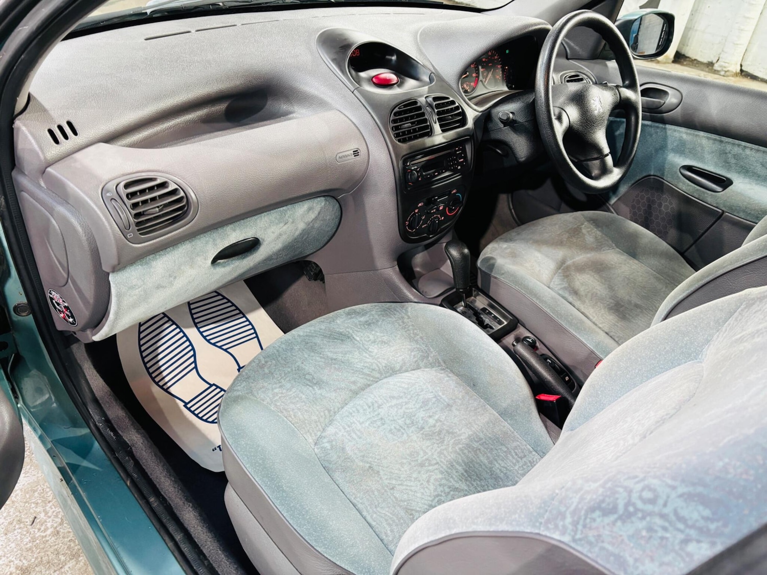 Used Peugeot 206 2000 for sale - 77883238: Photo 14