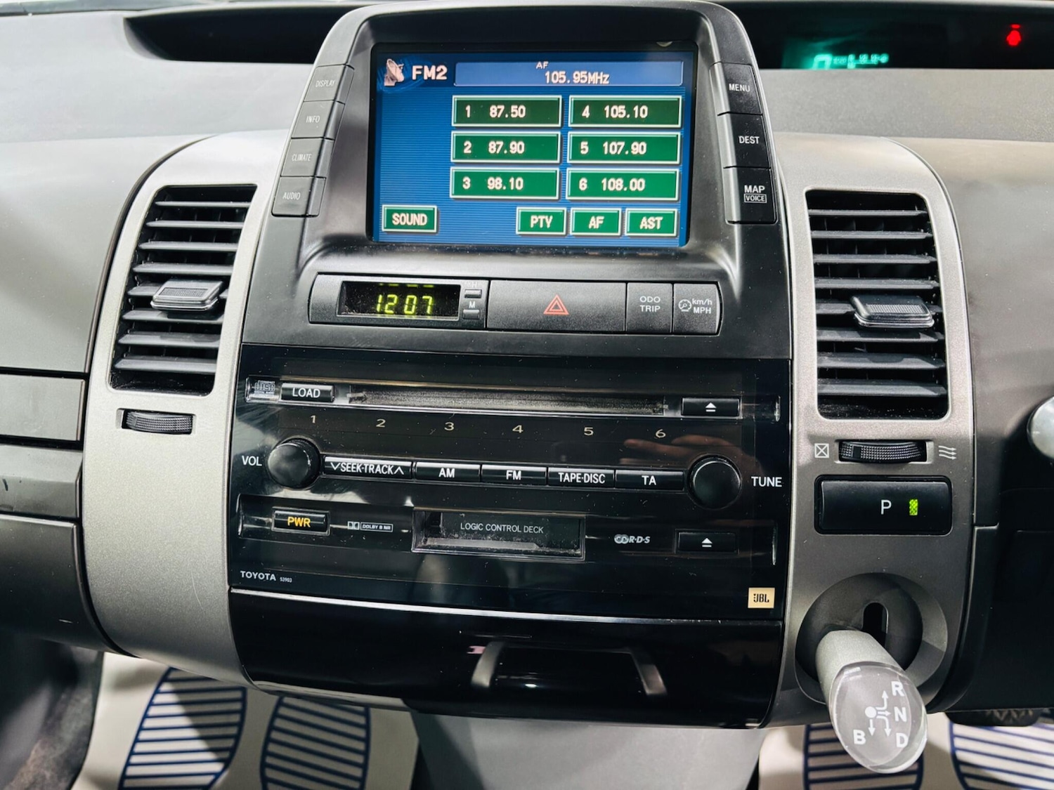 Used Toyota Prius 2005 for sale - 76371059: Photo 25