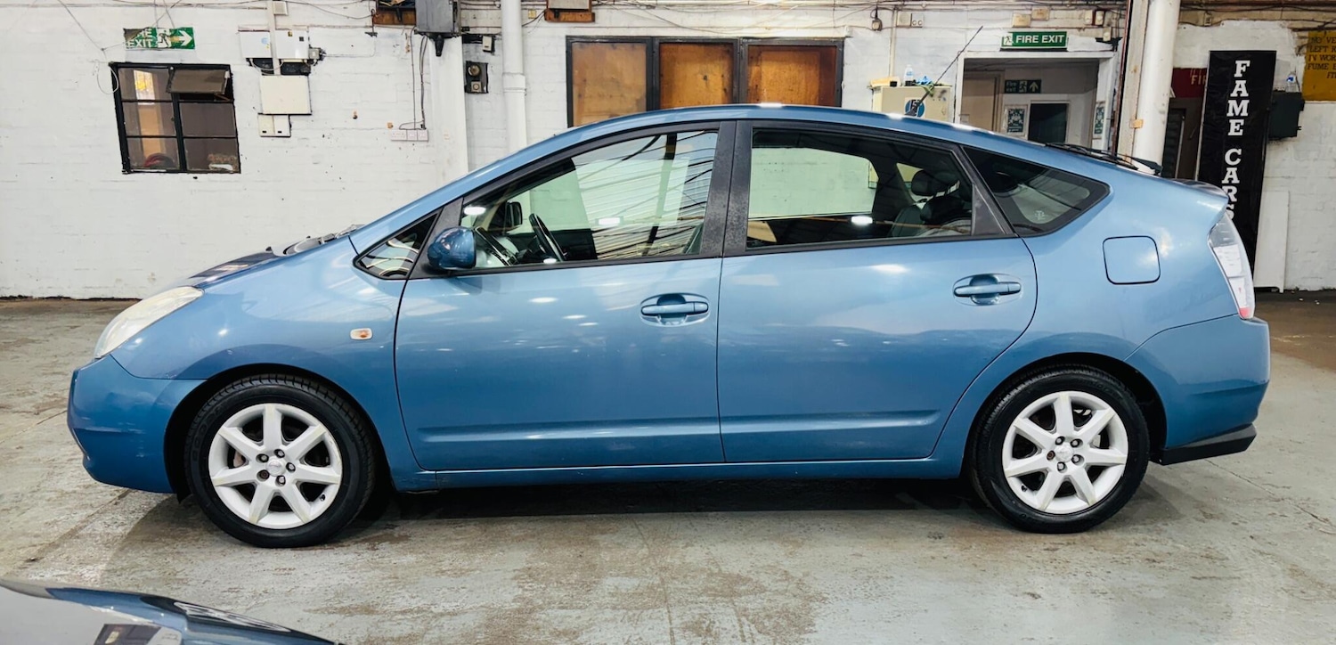 Used Toyota Prius 2005 for sale - 76371059: Photo 9