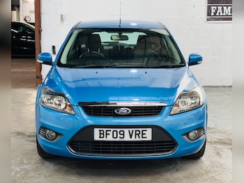 Used Ford Focus 2009 for sale - 75906074: Photo