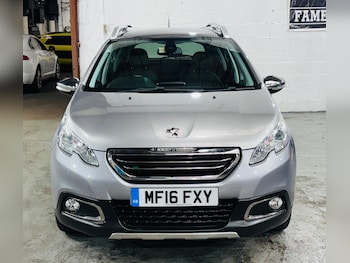 Used Peugeot 2008 2016 for sale - 76689701: Photo