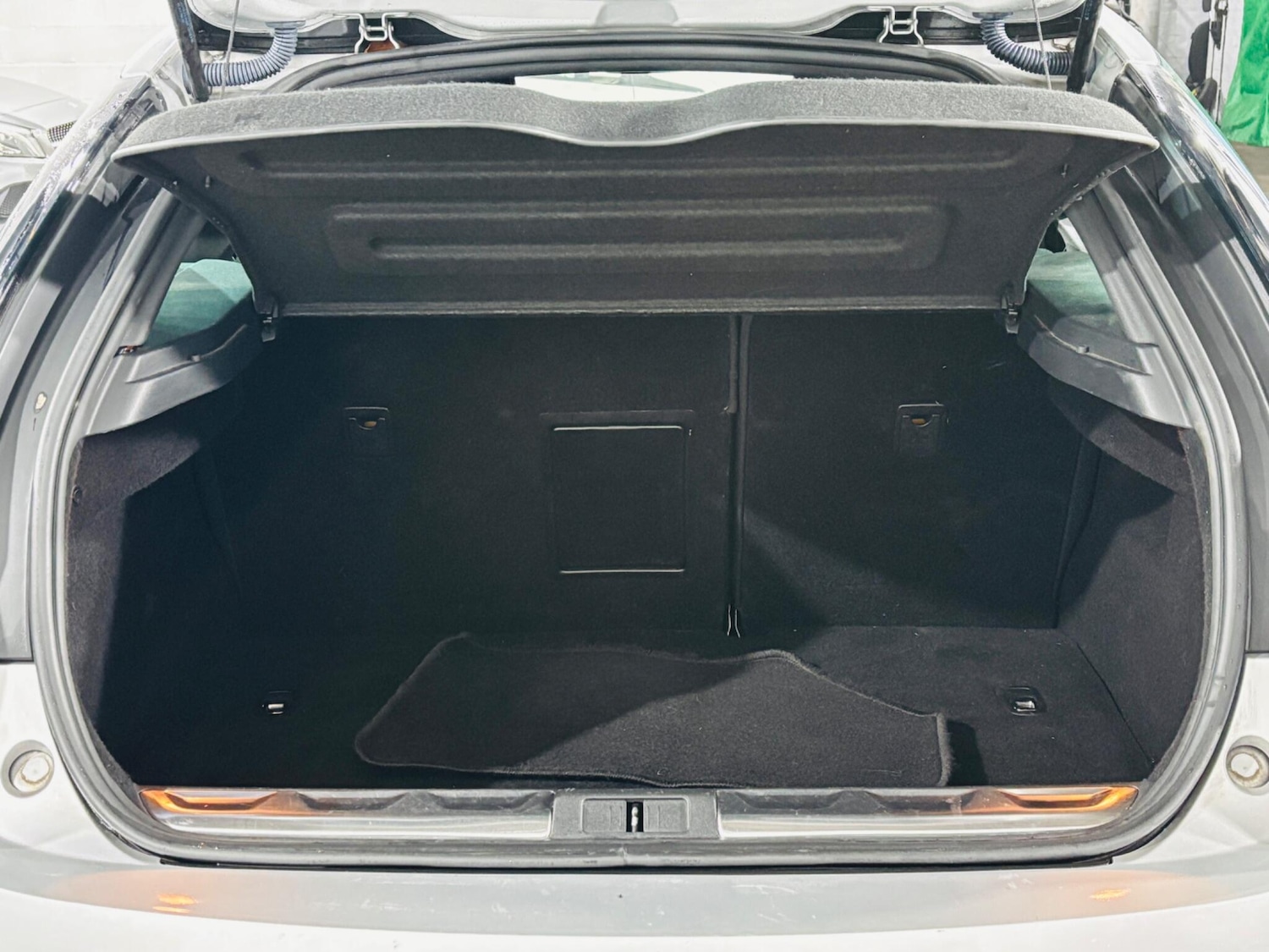 Used Citroen DS5 for sale - 77016934: Photo 28