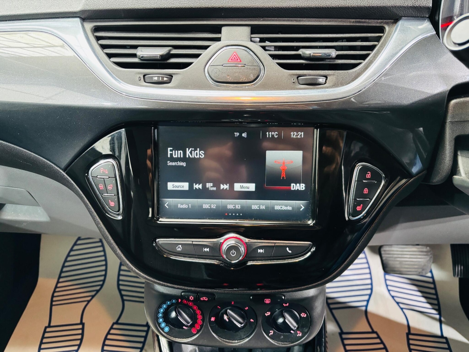 Used Vauxhall Corsa 2017 for sale - 77696282: Photo 22