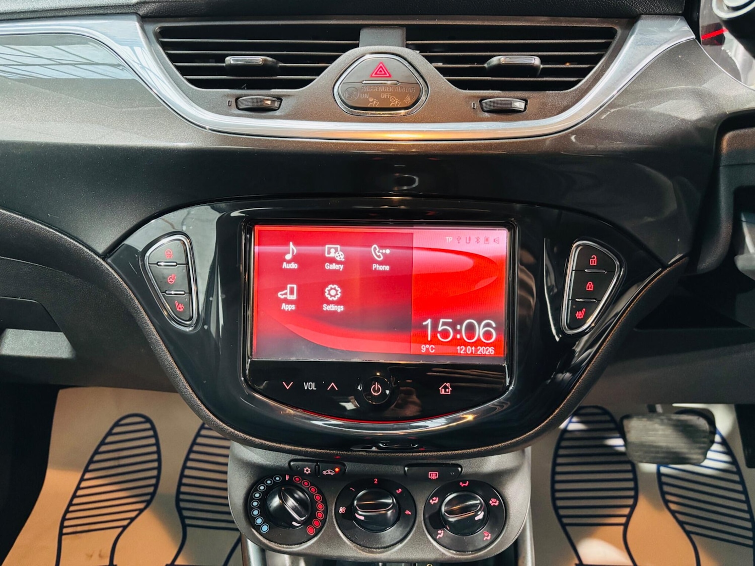 Used Vauxhall Corsa 2015 for sale - 77175200: Photo 21