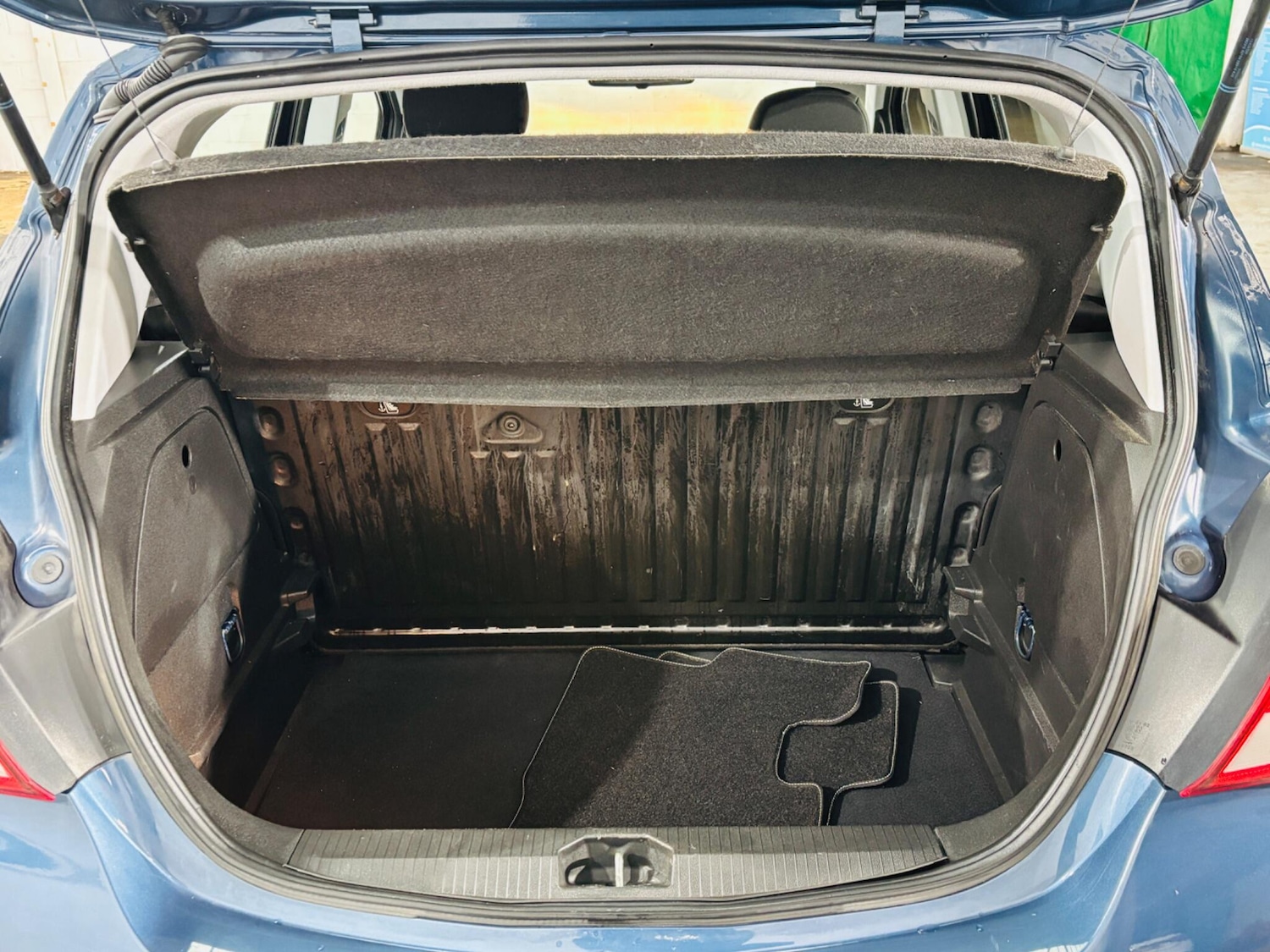 Used Vauxhall Corsa 2015 for sale - 77175200: Photo 29