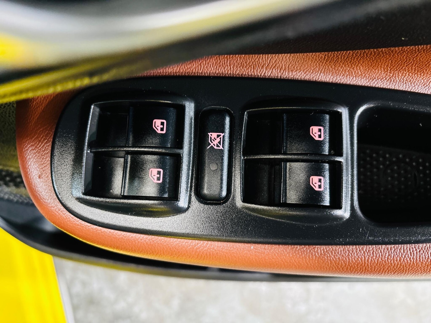 Used Fiat 500L 2014 for sale - 77163437: Photo 17