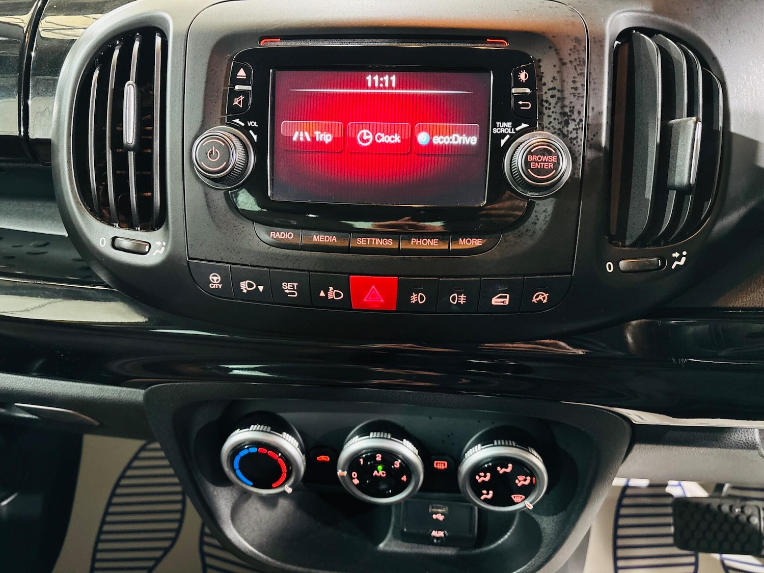 Used Fiat 500L 2014 for sale - 77163437: Photo 24