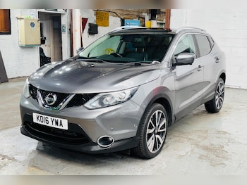 Used Nissan Qashqai 2016 for sale - 78830439: Photo