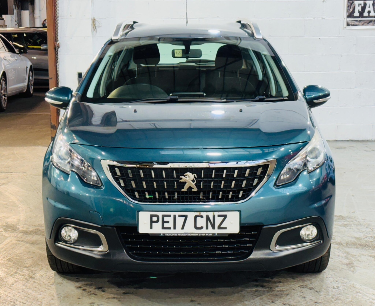 Used Peugeot 2008 2017 for sale - 76608199: Photo 2
