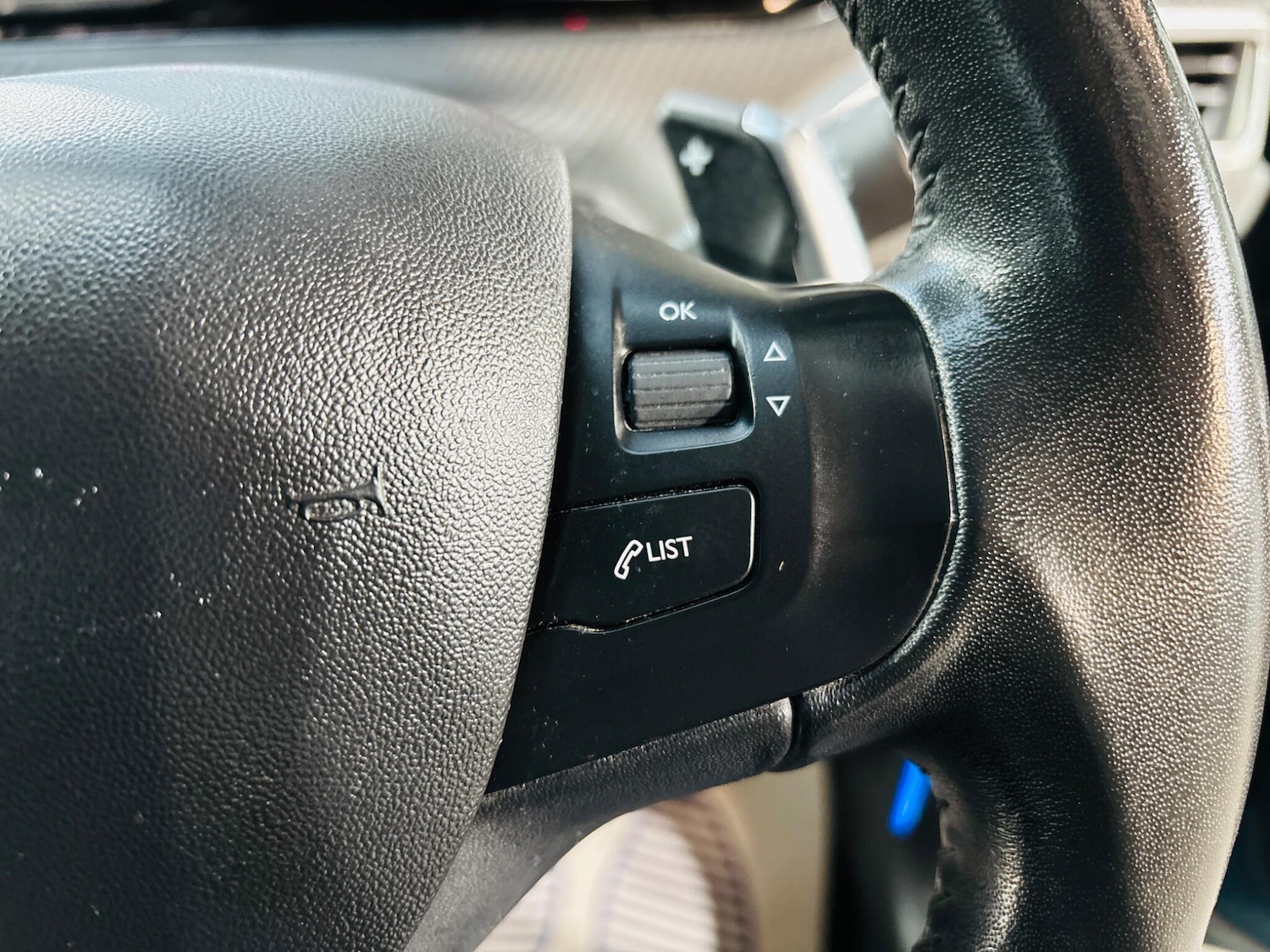 Used Peugeot 2008 2017 for sale - 76608199: Photo 20