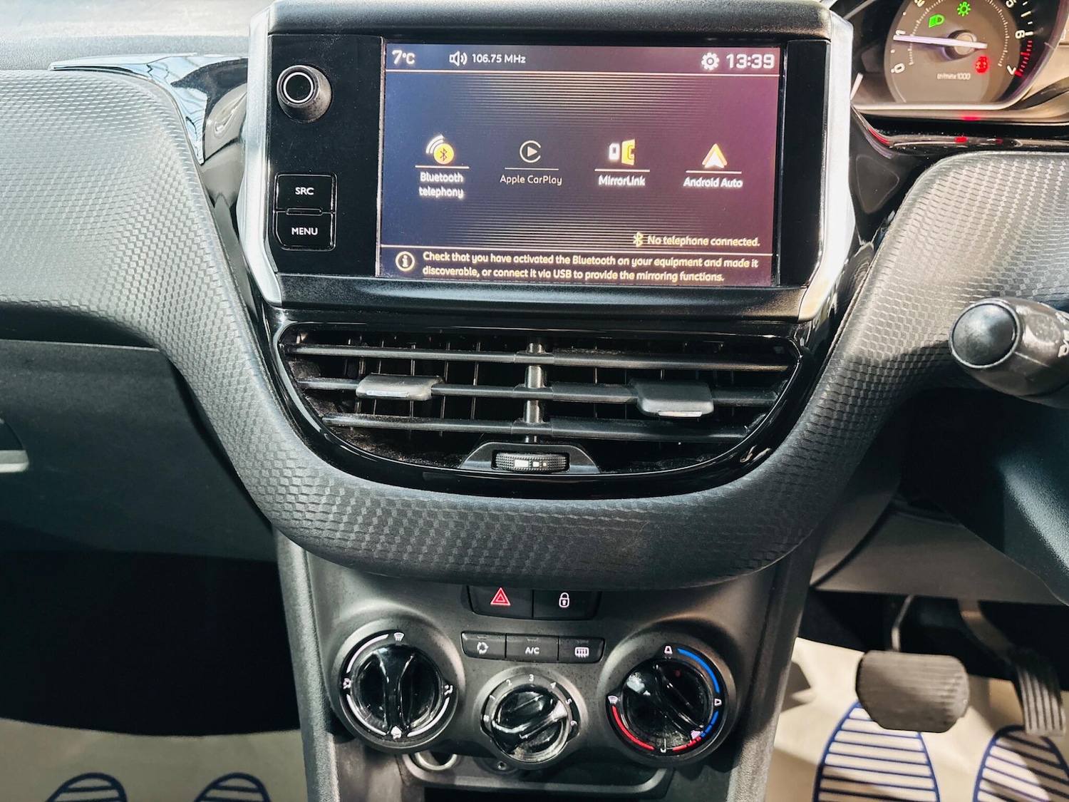 Used Peugeot 2008 2017 for sale - 76608199: Photo 25