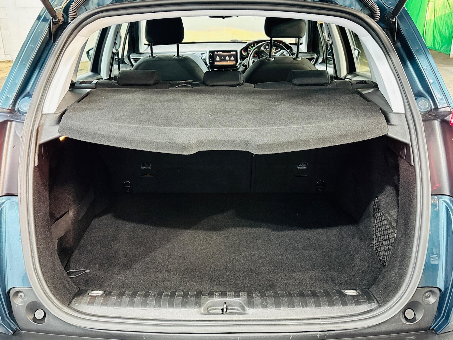 Used Peugeot 2008 2017 for sale - 76608199: Photo 29