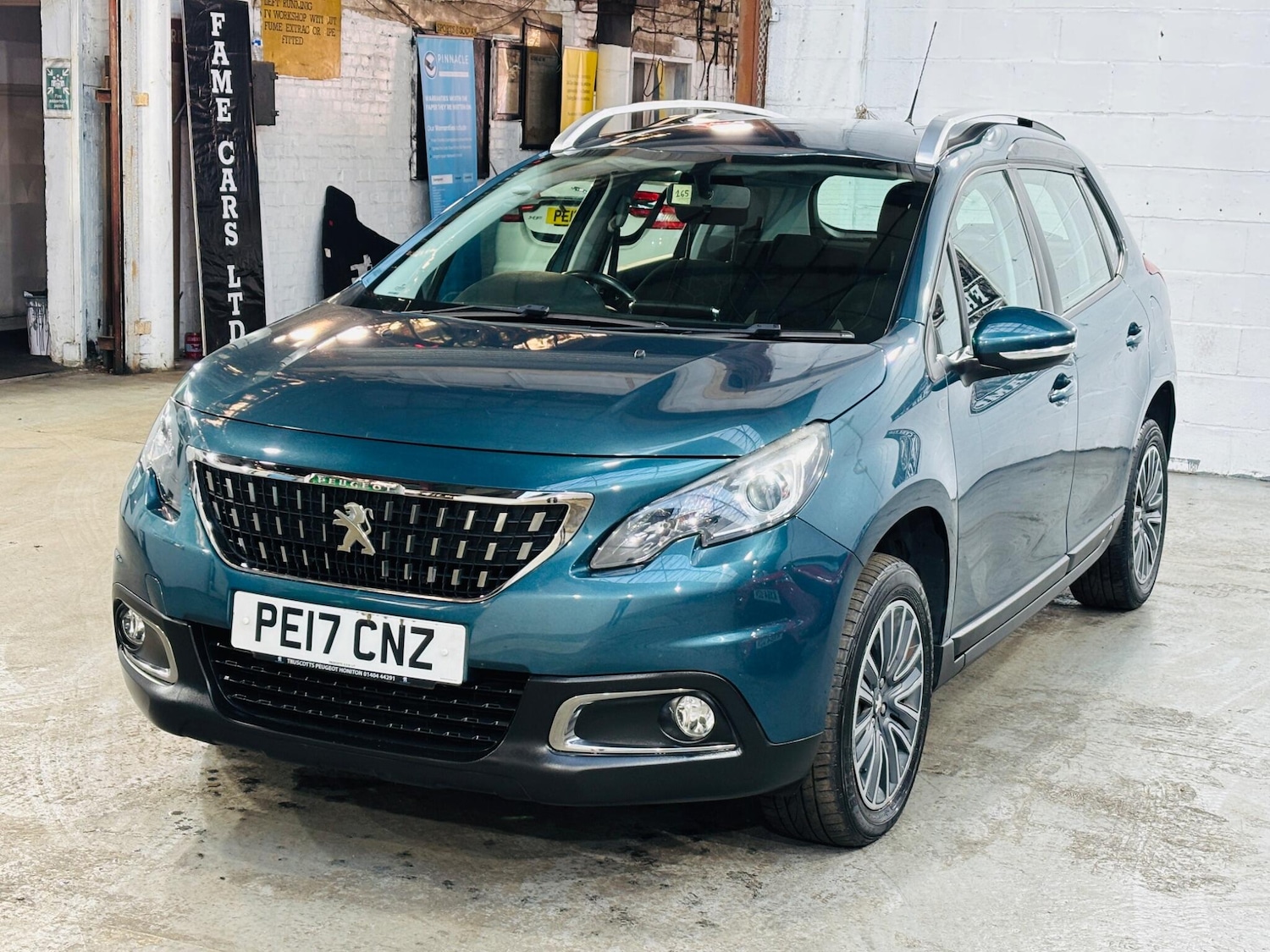 Used Peugeot 2008 2017 for sale - 76608199: Photo 4
