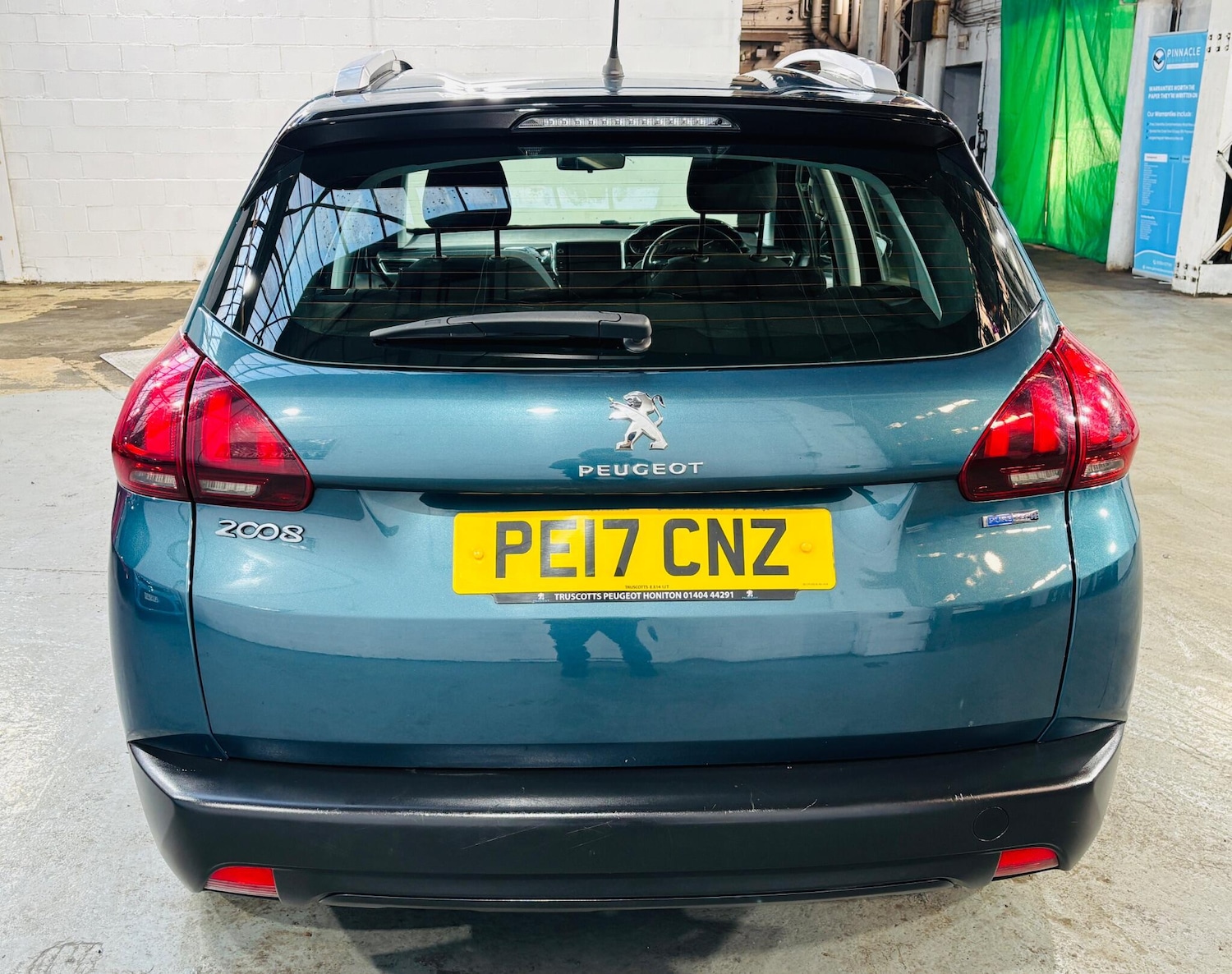 Used Peugeot 2008 2017 for sale - 76608199: Photo 6