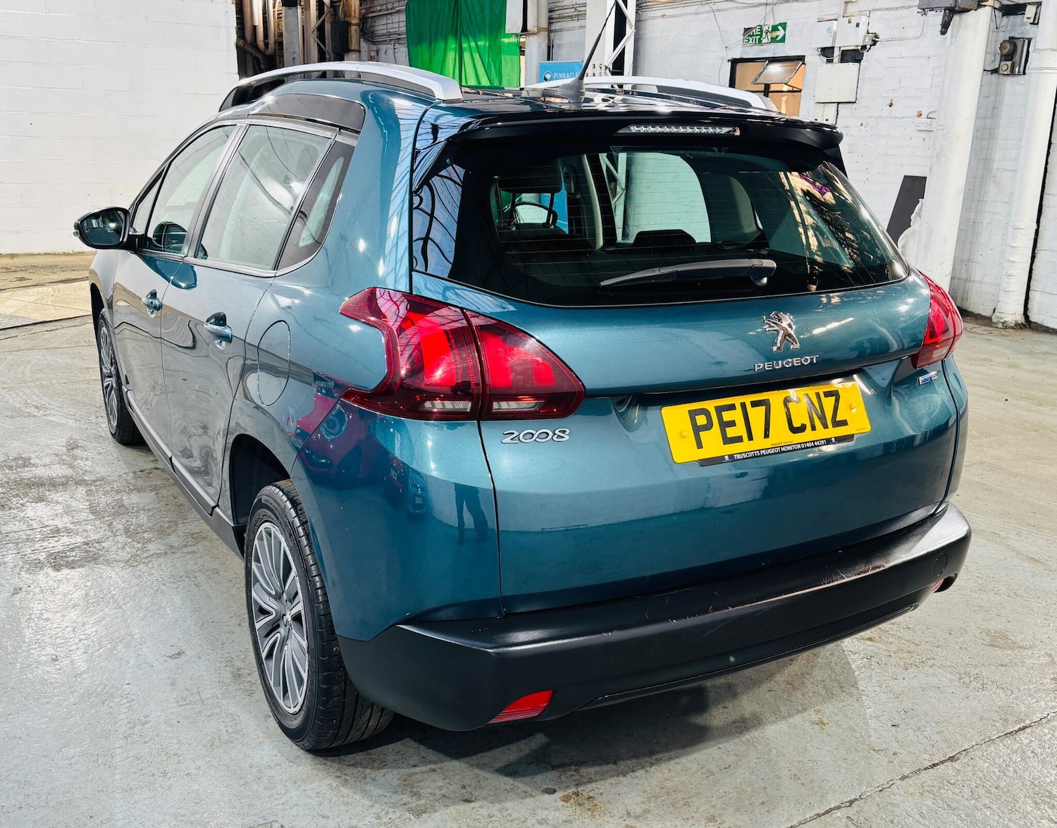 Used Peugeot 2008 2017 for sale - 76608199: Photo 7