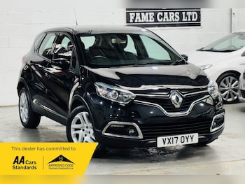 Used Renault Captur 2017 for sale - 79348399: Photo