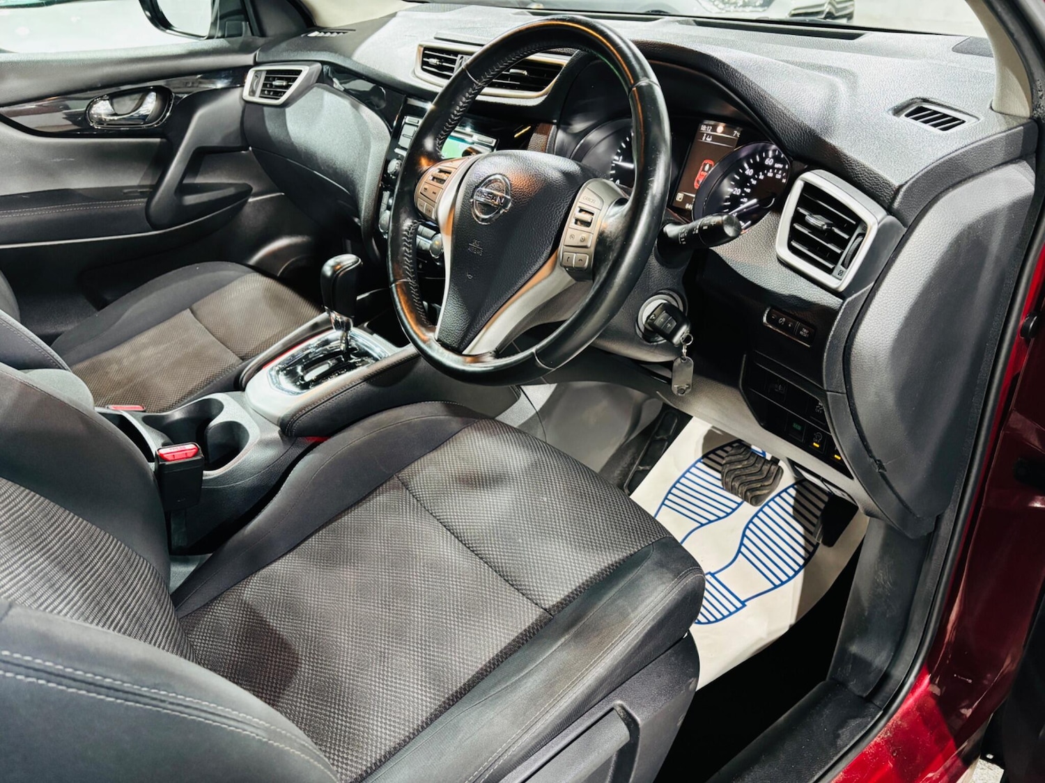 Used Nissan Qashqai 2014 for sale - 77073988: Photo 10