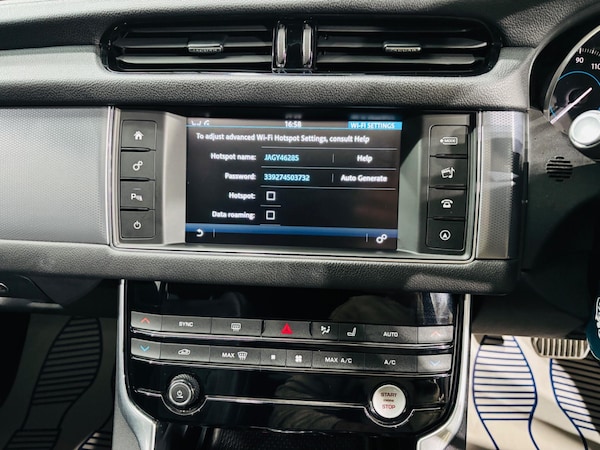 Used Jaguar XF 2016 for sale - 76226296: Photo 25