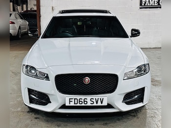 Used Jaguar XF 2016 for sale - 76226296: Photo 2