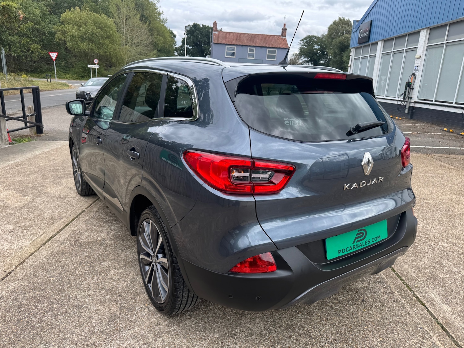 Vehicle 22