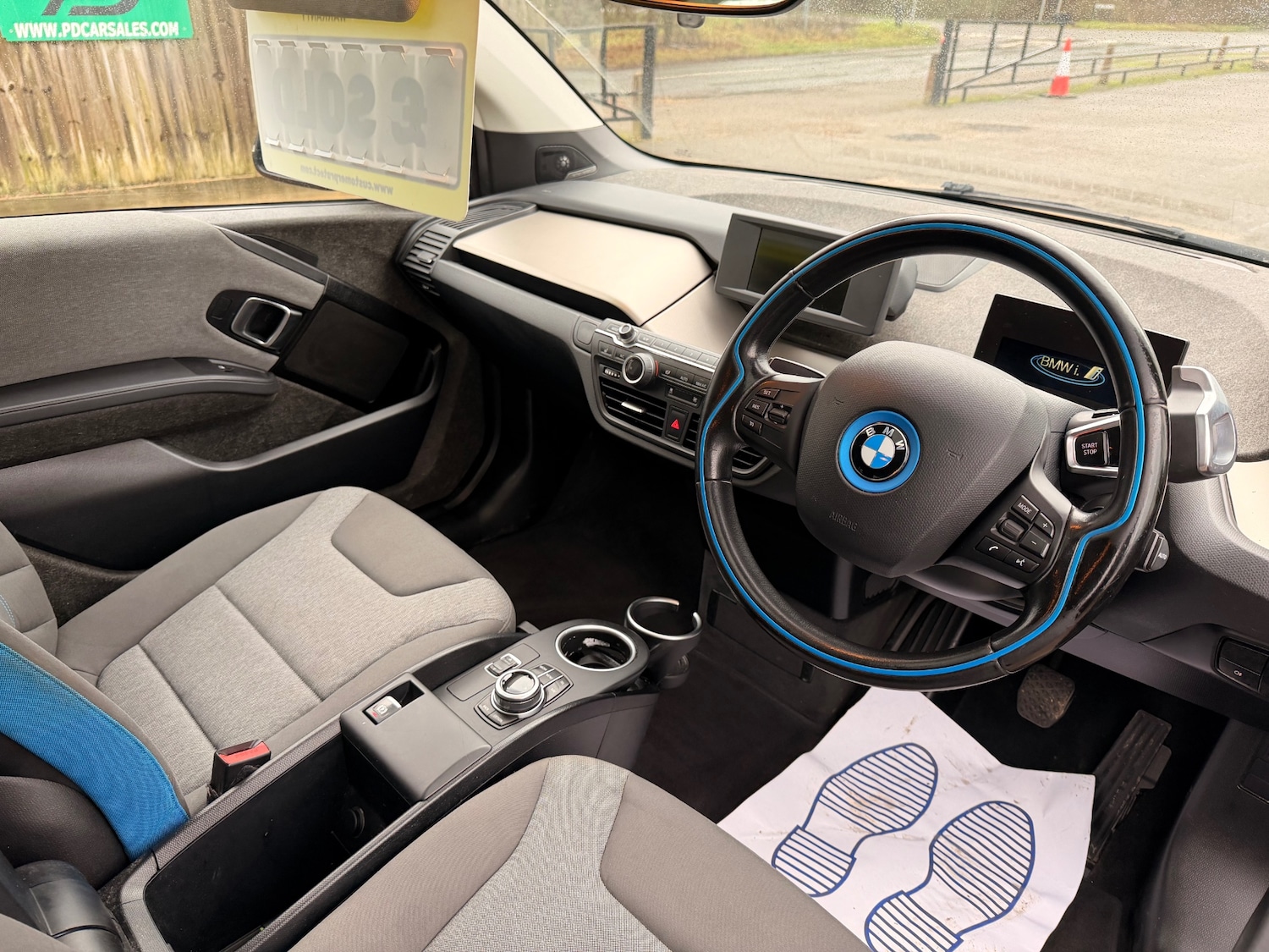 Used BMW i3 2017 for sale - 77547990: Photo 2