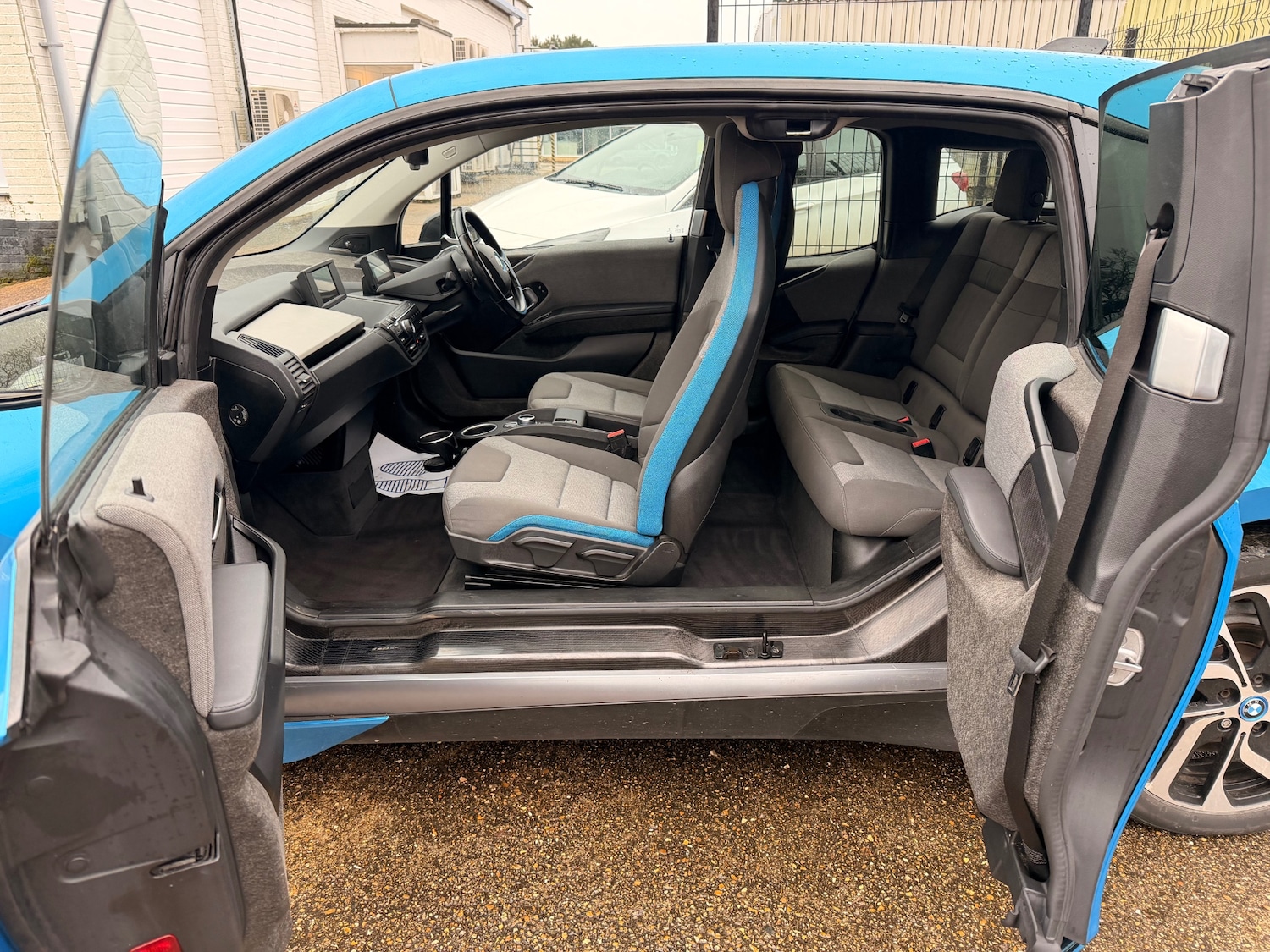 Used BMW i3 2017 for sale - 77547990: Photo 4