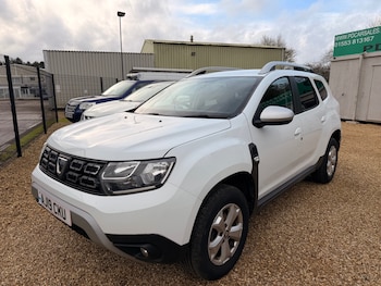 Used Dacia Duster 2019 for sale - 77297146: Photo