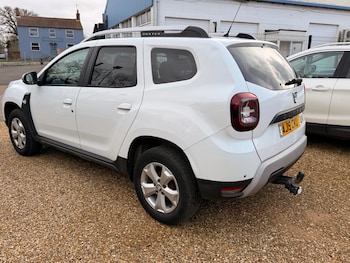 Used Dacia Duster 2019 for sale - 77297146: Photo