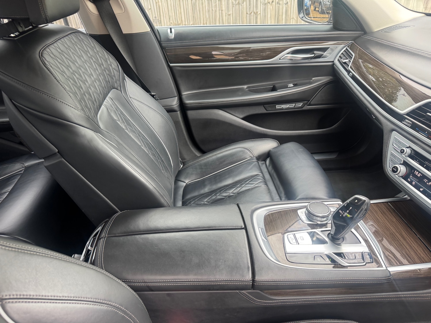 Used BMW 7 Series 2017 for sale - 75765863: Photo 31