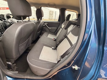 Used Dacia Duster 2017 for sale - 77434691: Photo