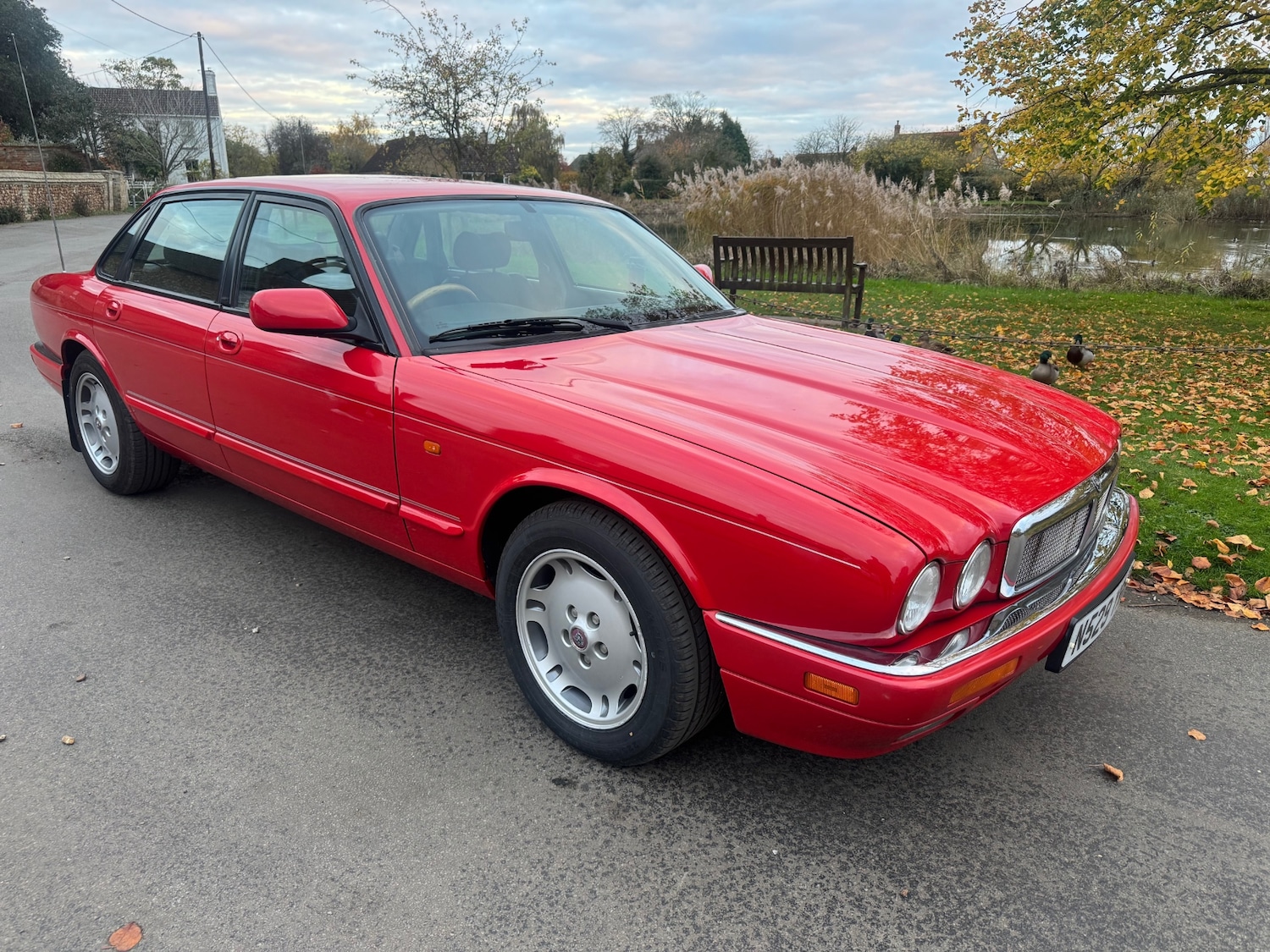 Used Jaguar XJ 1996 for sale - 76521190: Photo 1