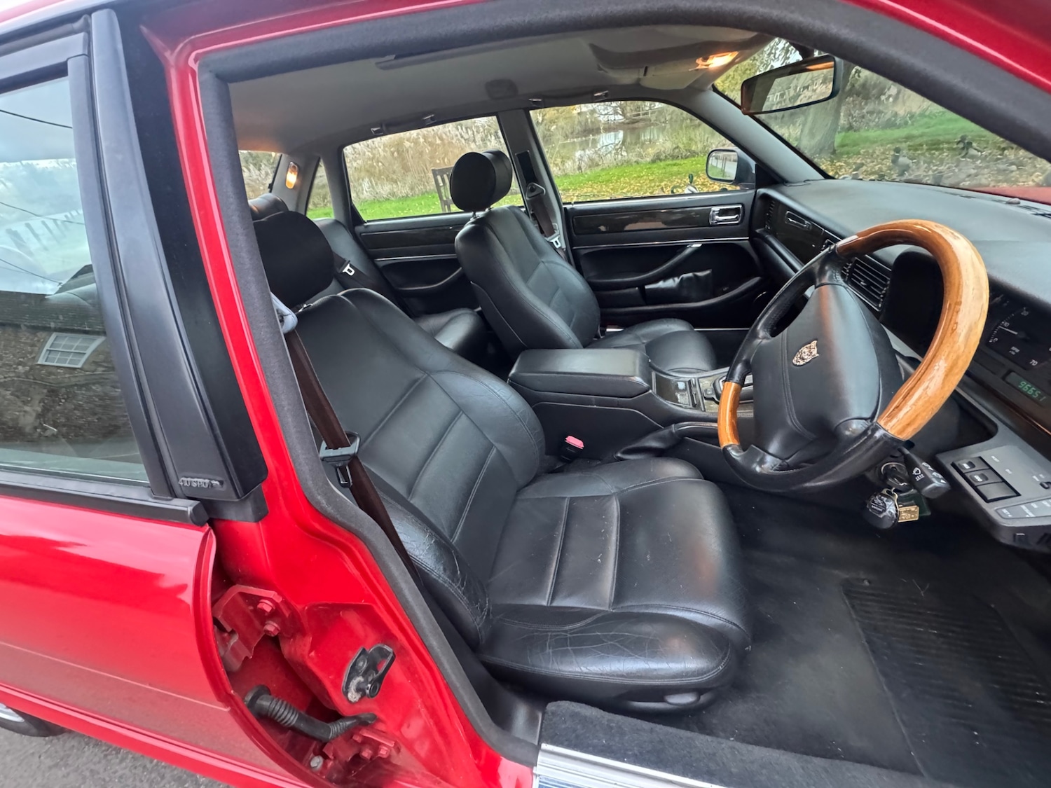 Used Jaguar XJ 1996 for sale - 76521190: Photo 6