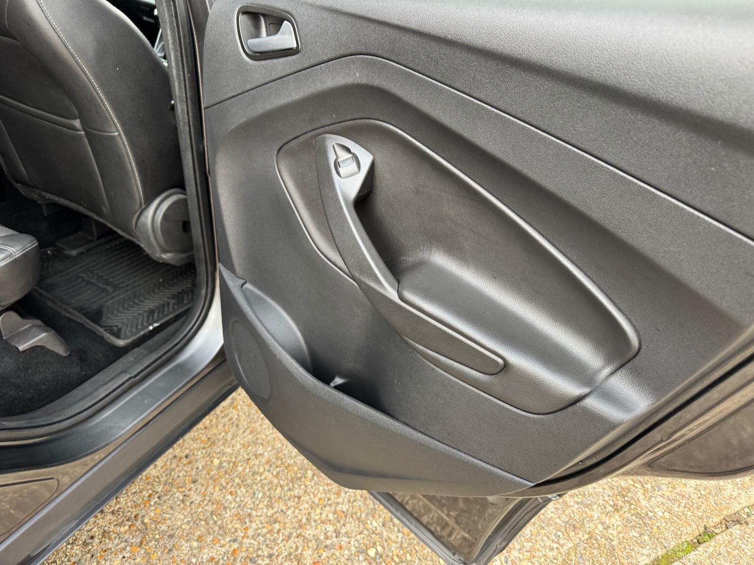 Used Ford Kuga 2016 for sale - 75995798: Photo 23