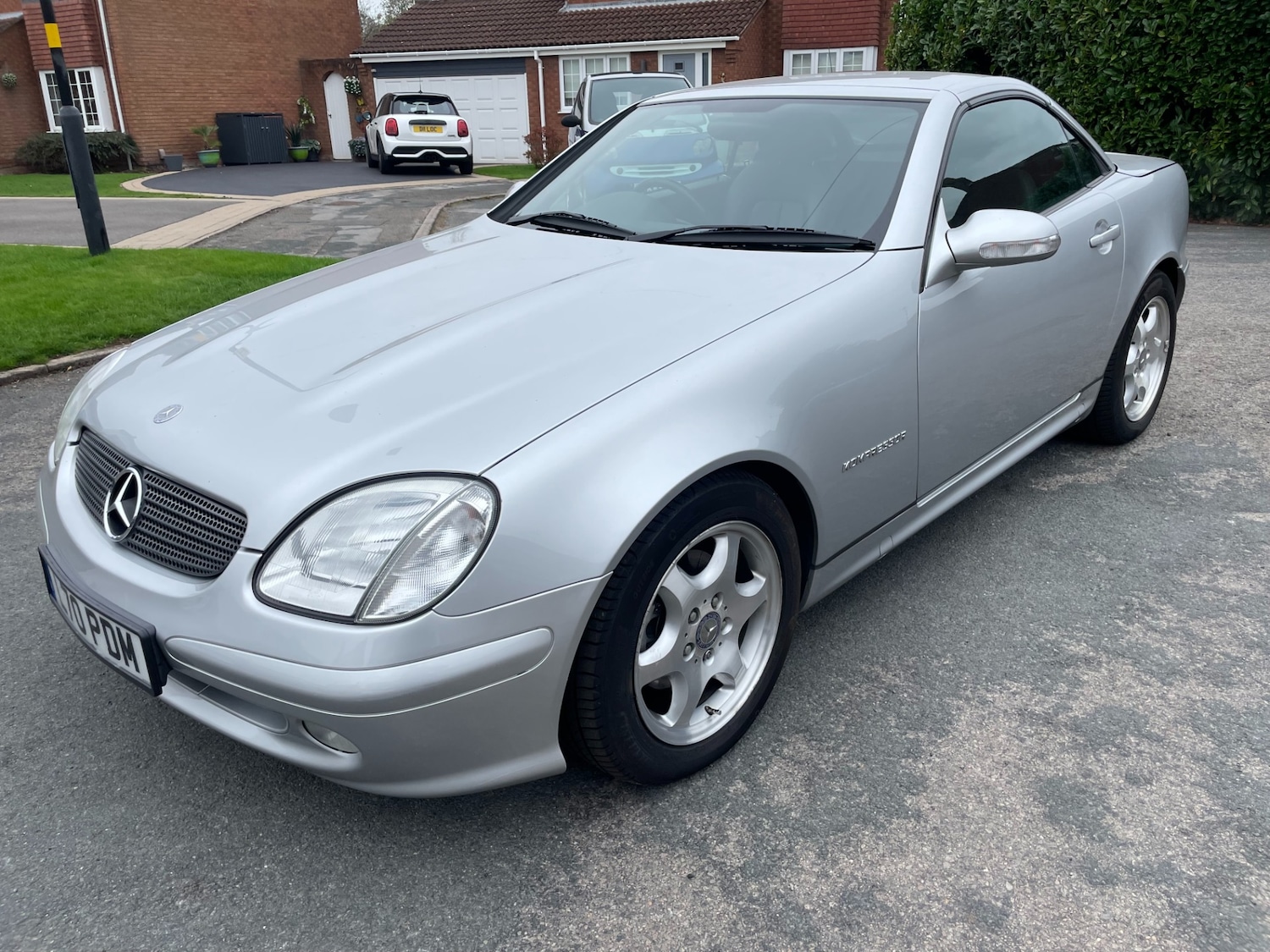 Used Mercedes-Benz SLK 2001 for sale - 76304584: Photo 2