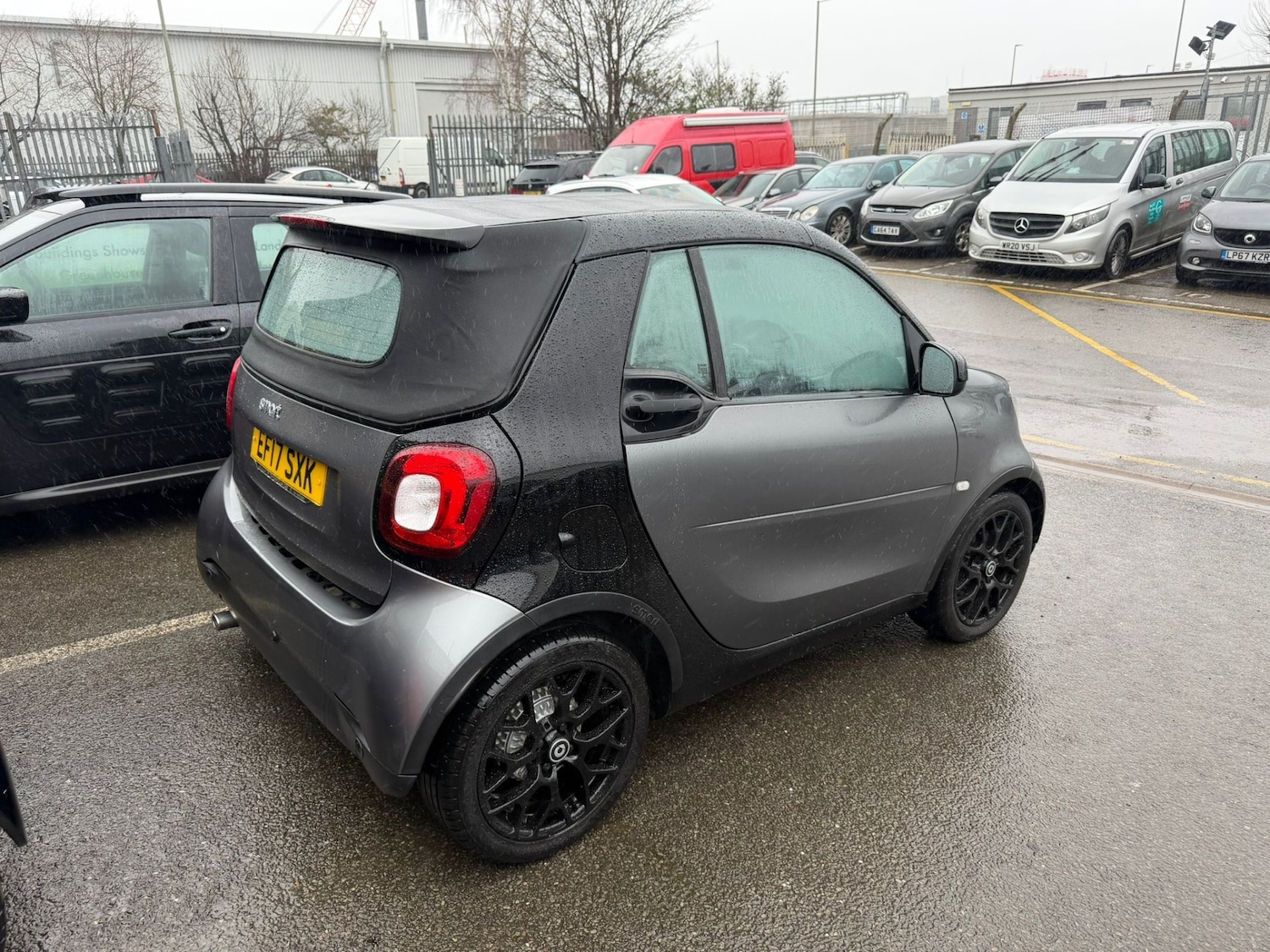 Used smart fortwo 2017 for sale - 77431722: Photo 2