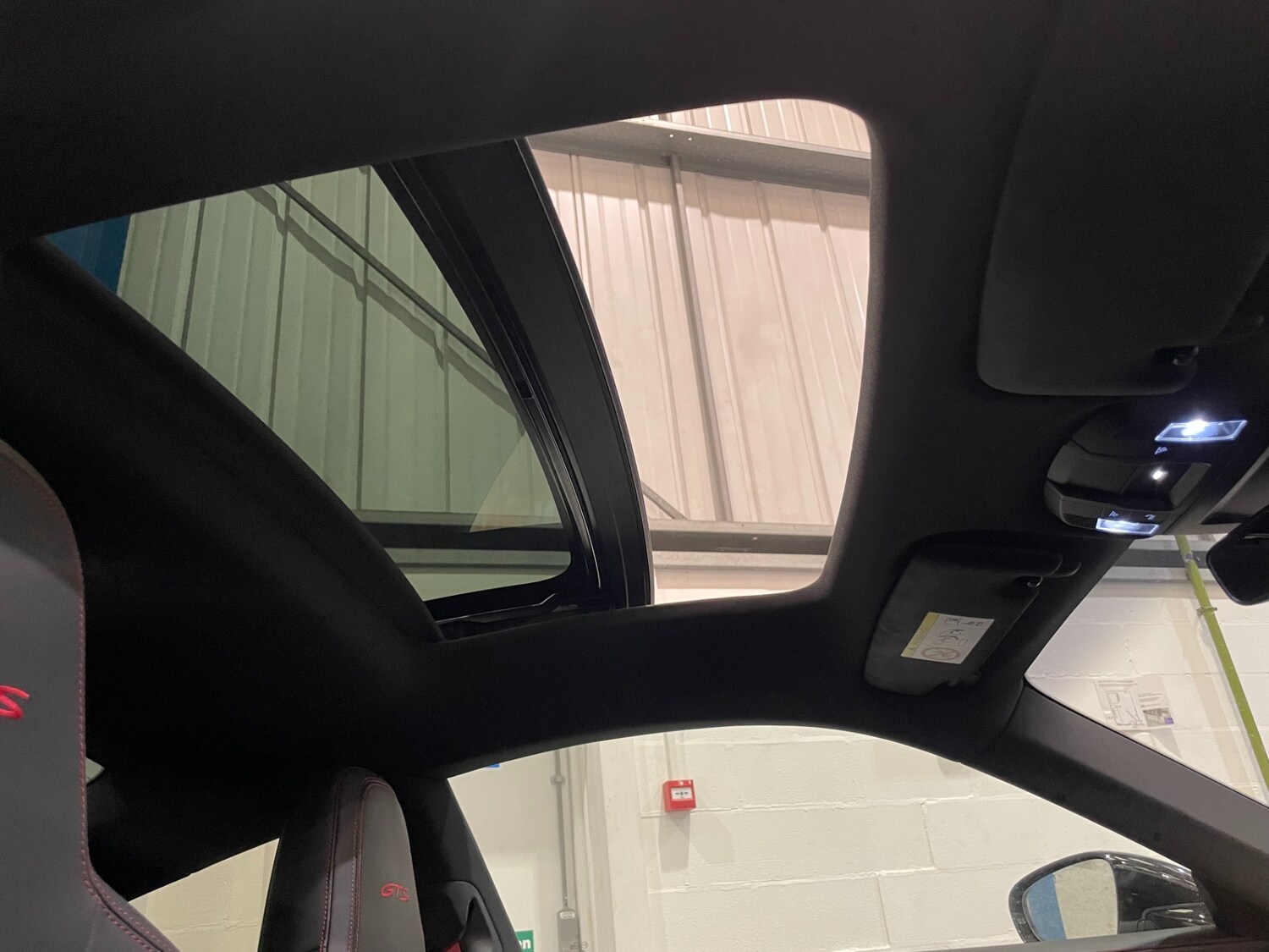 Used Porsche 911 2023 for sale - 76107458: Photo 21